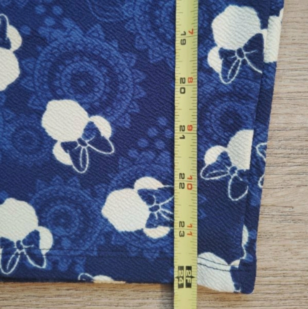 LuLaRoe Disney Blue Minnie Mouse Print Cassie Pencil Skirt - Size Medium - Picture 6 of 10